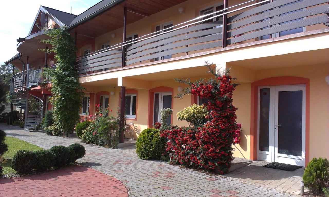 Penzion Areal Zamma Roznava Exterior photo